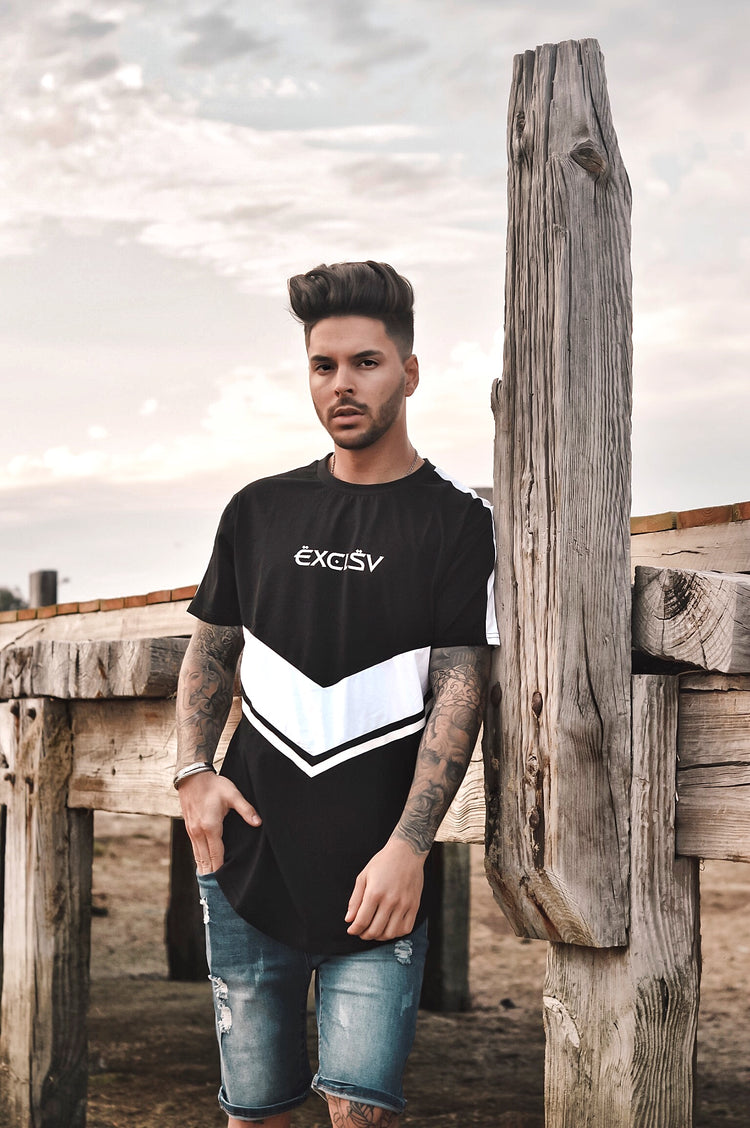 White Dimension Curved Hem T-shirt - EXCLSV
