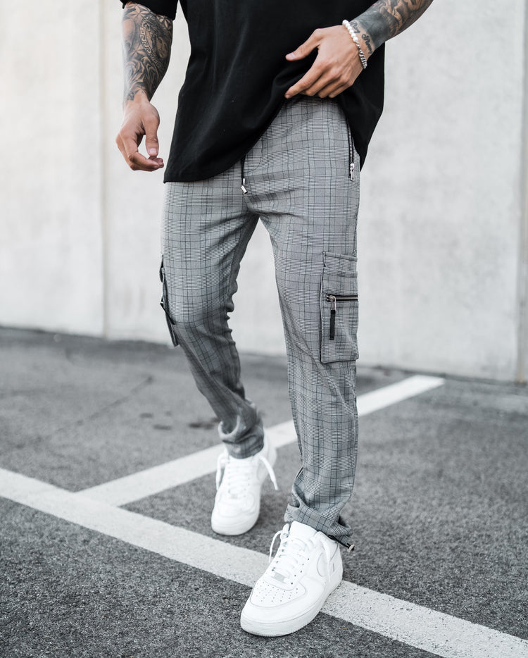 Grey Plaid Cargo Pants - EXCLSV