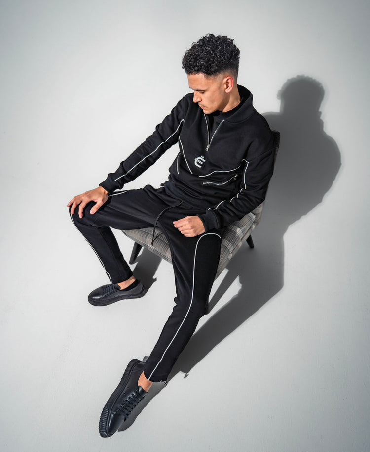 Black & White Strada Half-Zip Sweatshirt - EXCLSV